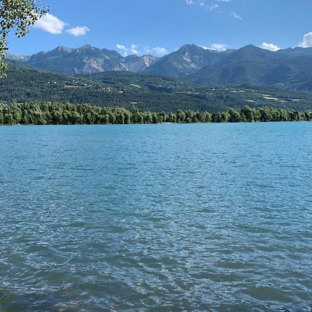 Appartement agréable à deux pas du plan d'eau Embrun Exterior foto
